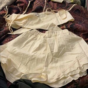 Elegant matching set- SOLD PLEASE DO NOT BUY